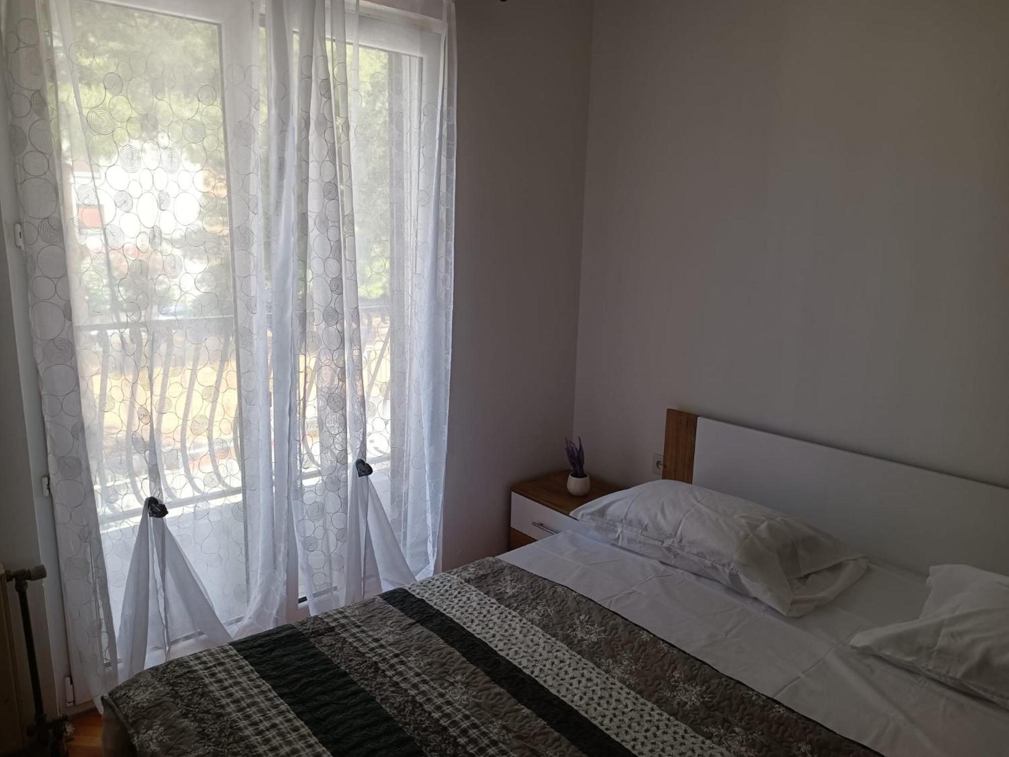 Apartmani Mira Split Bagian luar foto