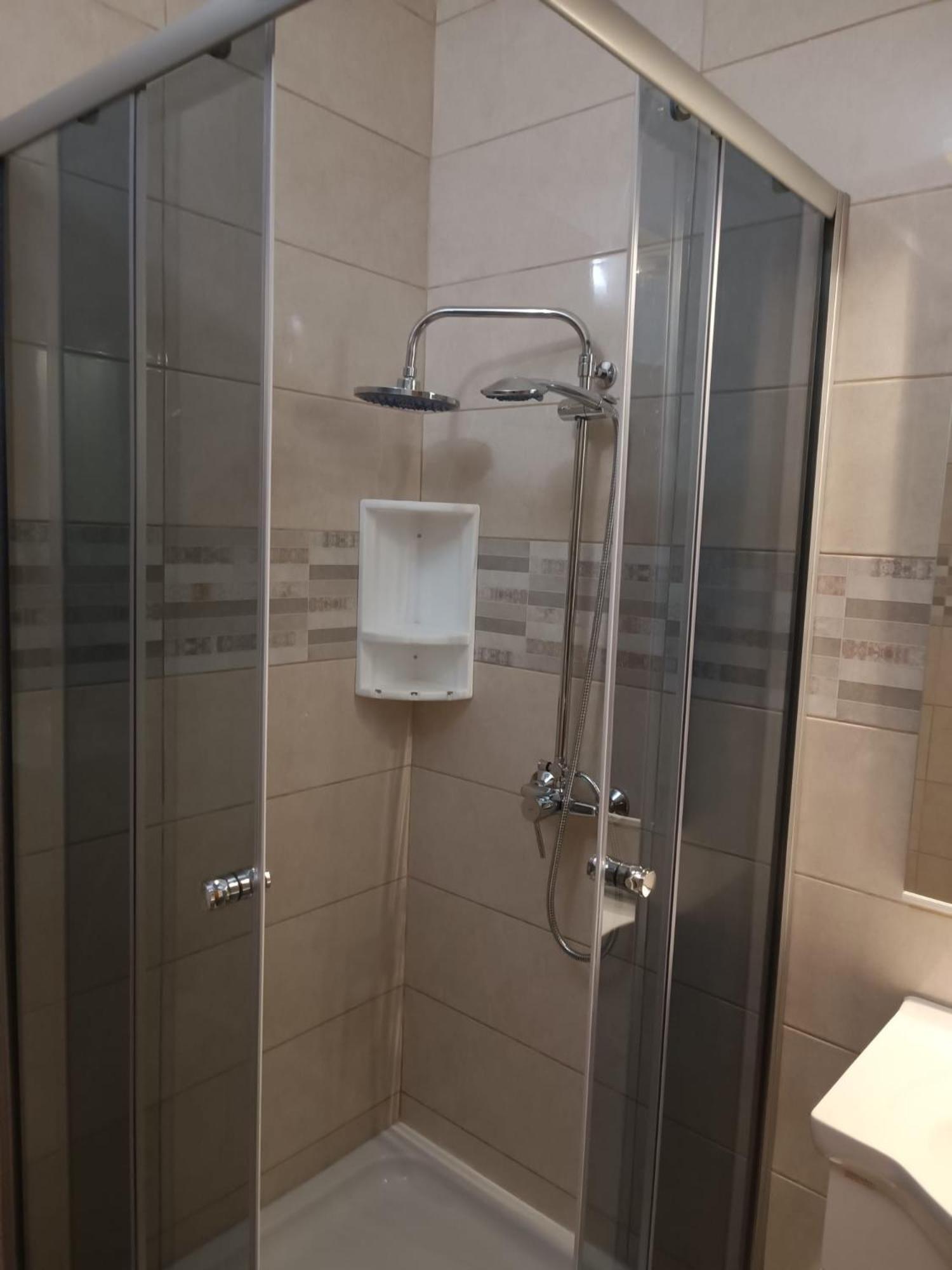 Apartmani Mira Split Bagian luar foto