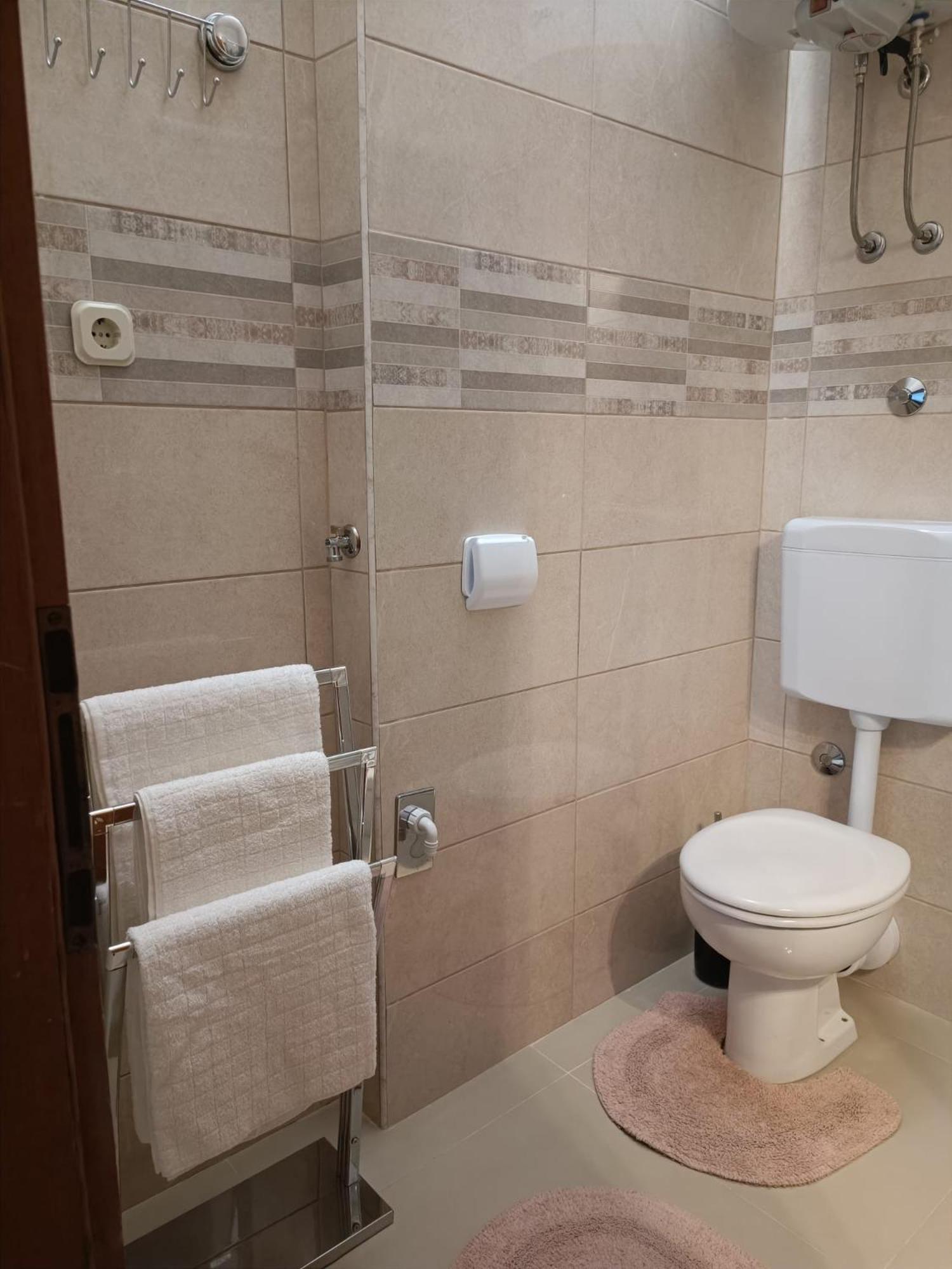 Apartmani Mira Split Bagian luar foto